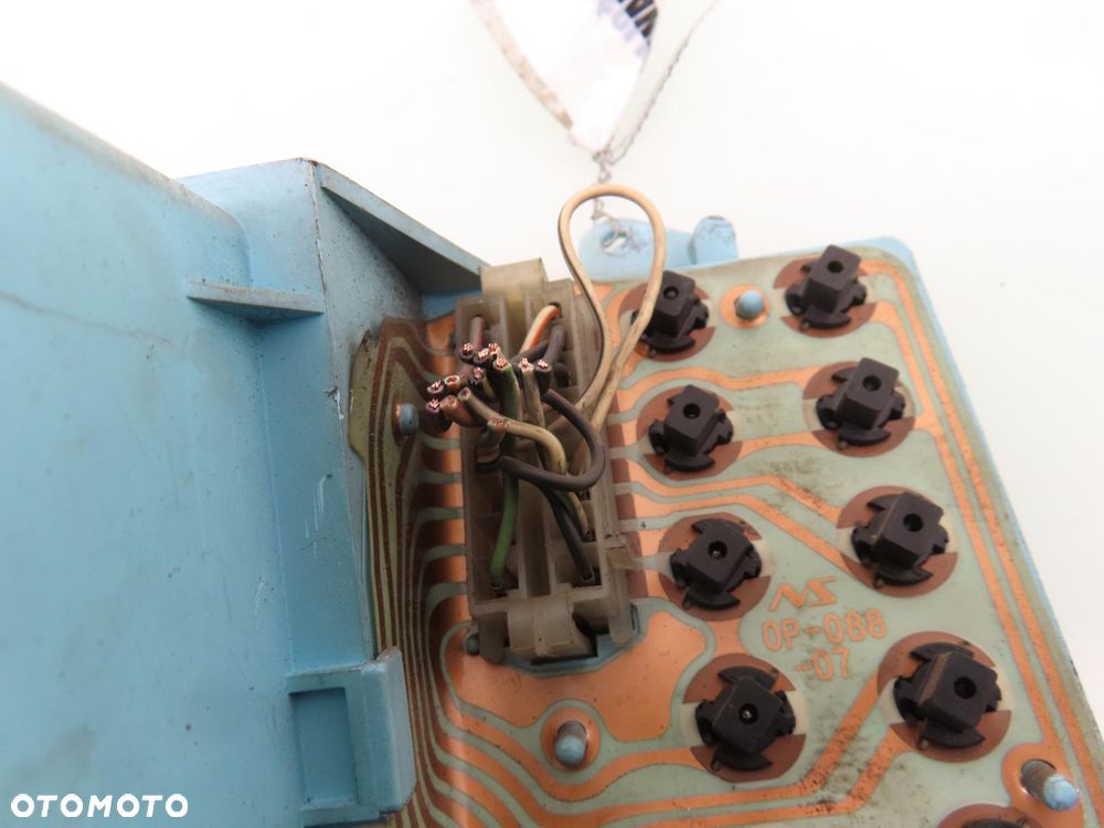 LICZNIK JEEP CHEROKEE (XJ) 2.1 D 8956002542 - 2