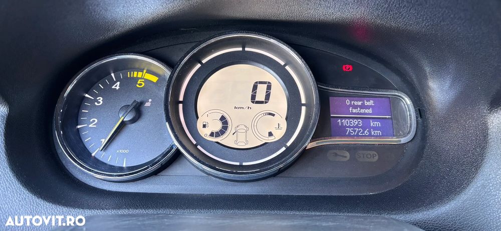 Renault Megane dCi 110 FAP LIMITED - 27