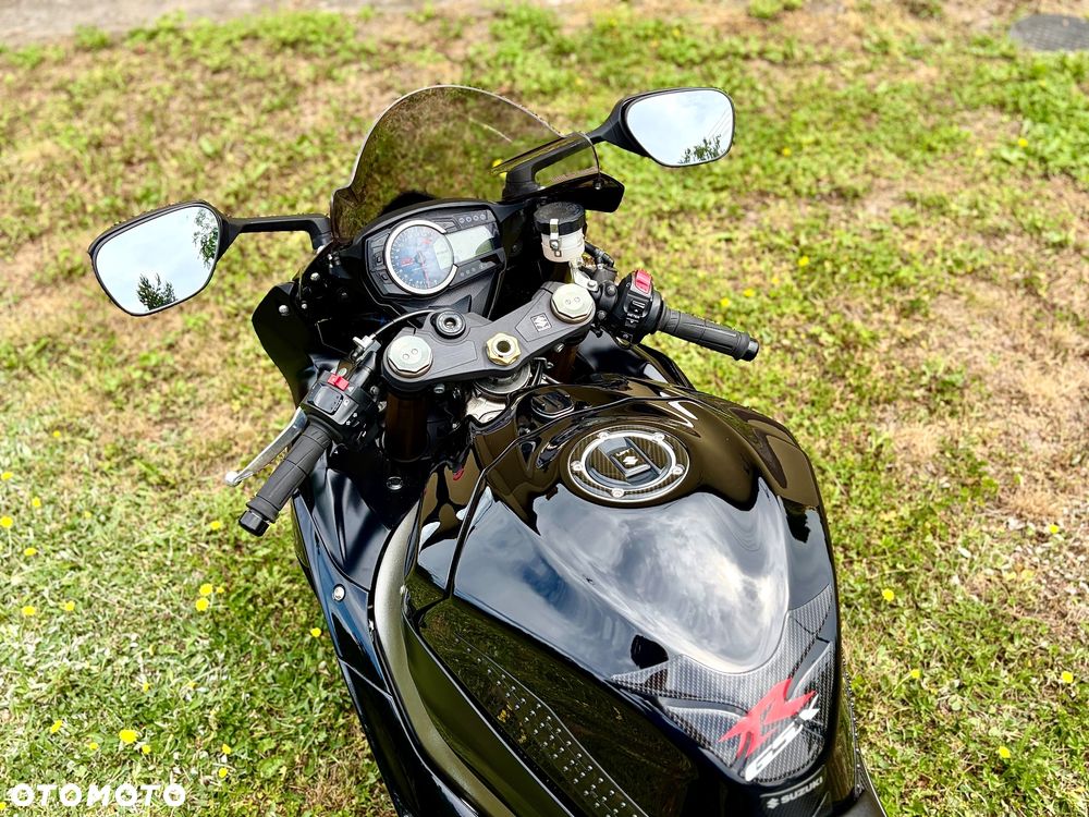 Suzuki GSX-R - 7