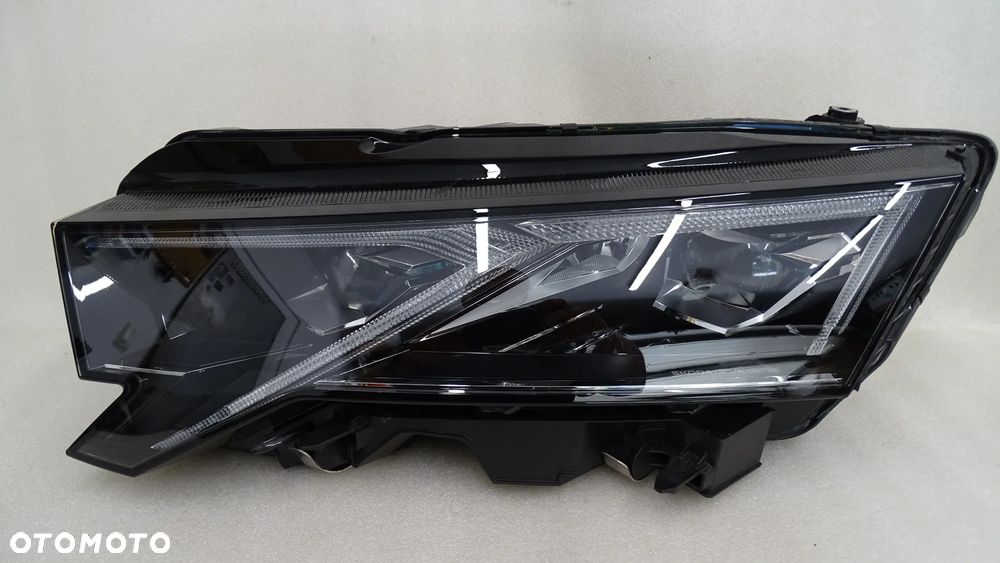 SKODA OCTAVIA IV 5E4 LIFT FULL LED - lampa przednia lewa - 1