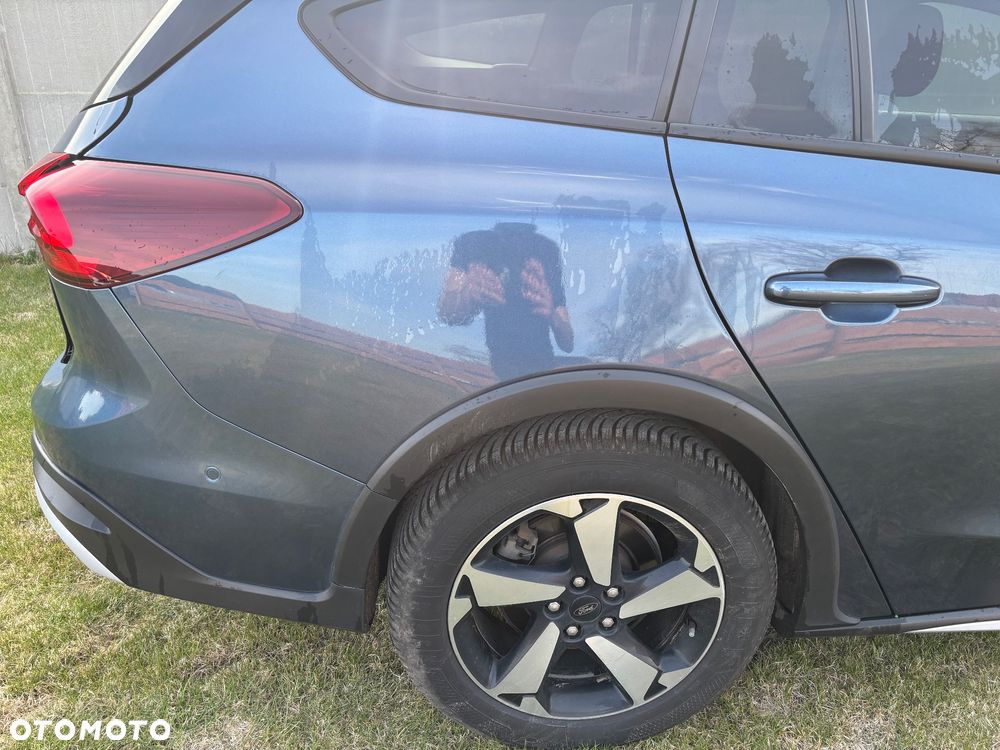 Ford Focus 1.0 EcoBoost mHEV Active X - 12