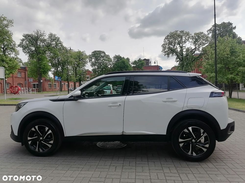 Peugeot 2008 1.5 BlueHDi Allure S&S - 9