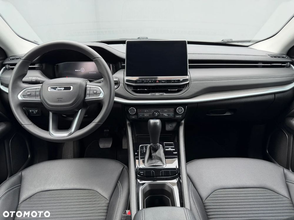 Jeep Compass 1.5 T4 mHEV Limited FWD S&S DCT - 25