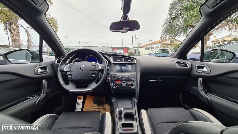 Citroën DS4 1.6 e-HDi So Chic ETG6 - 21