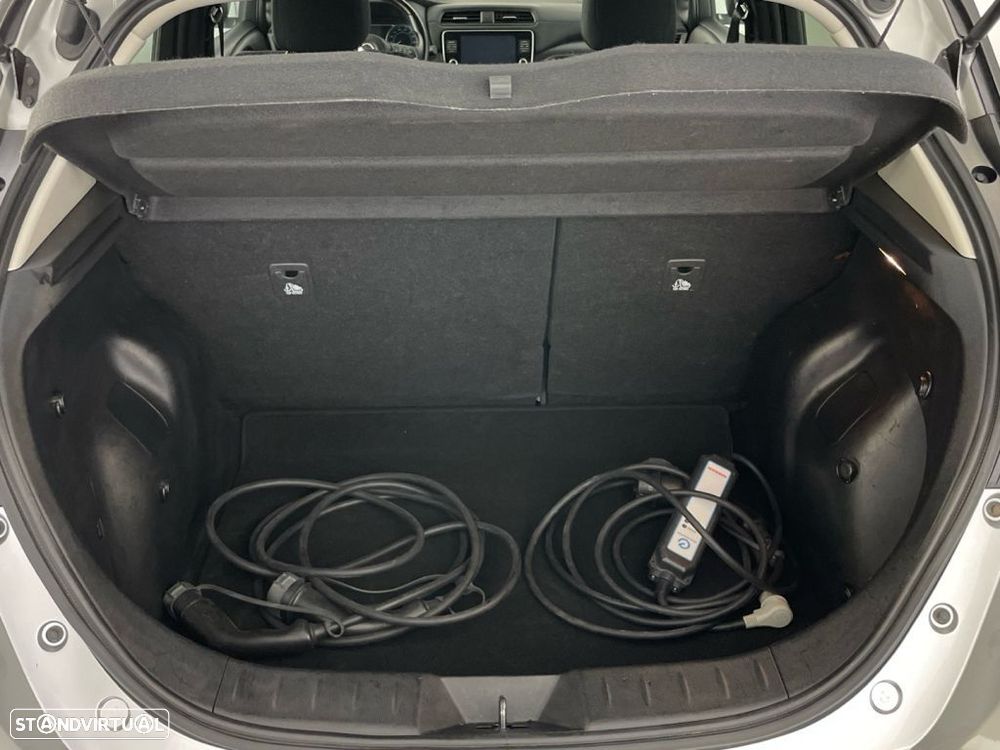 Nissan Leaf N-Connecta - 13