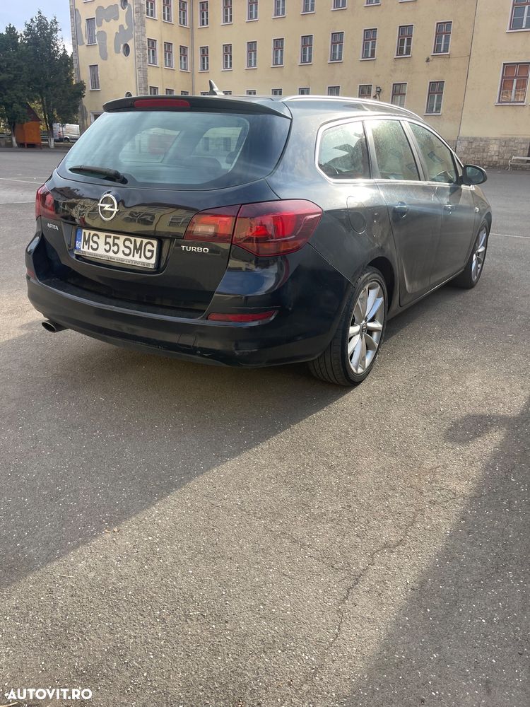 Opel Astra - 2