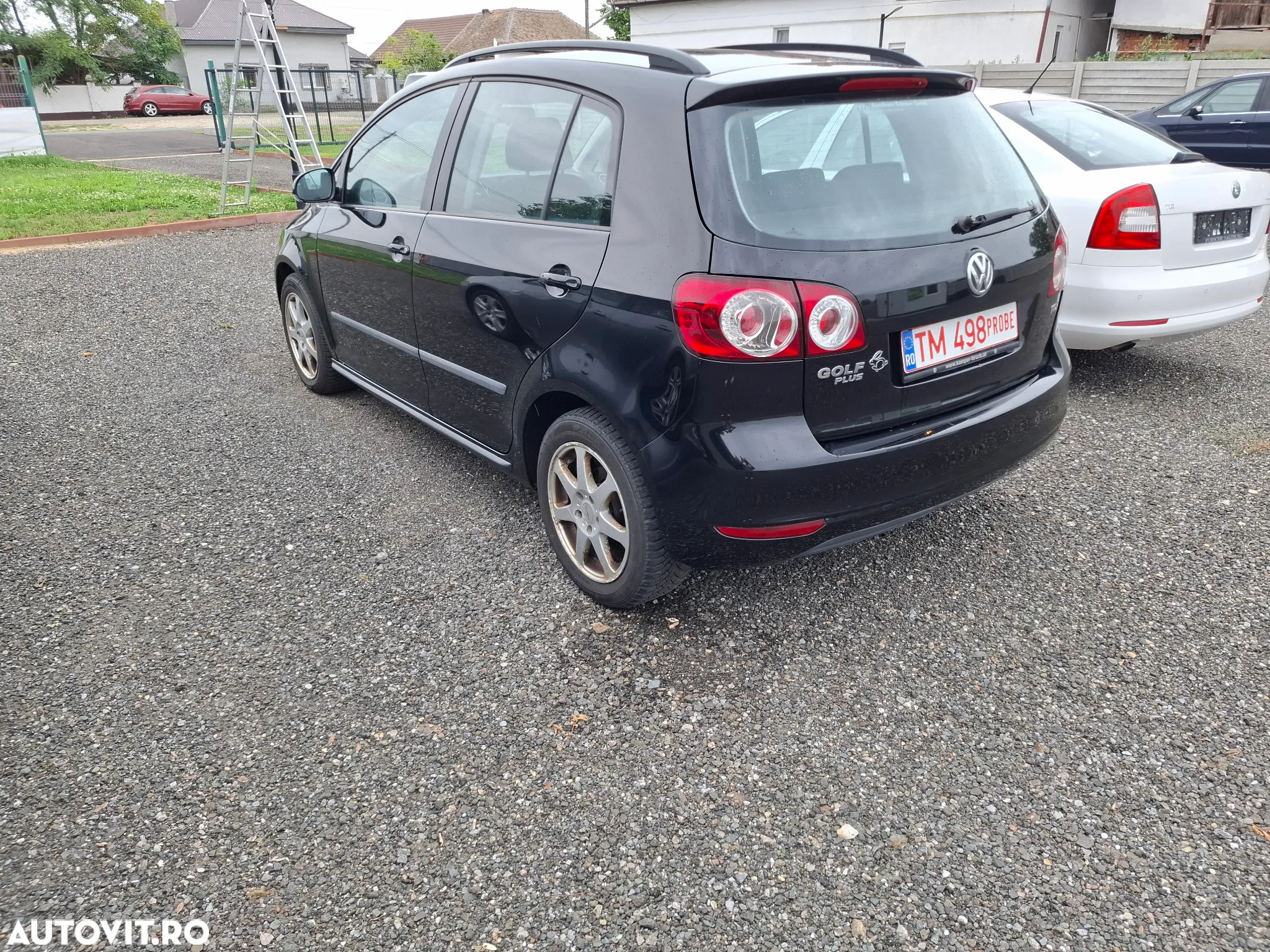 Volkswagen Golf Plus 1.6 TDI DPF Style - 4