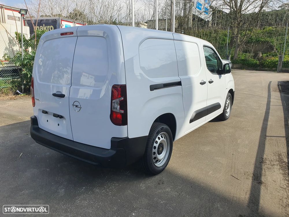 Opel COMBO - 3