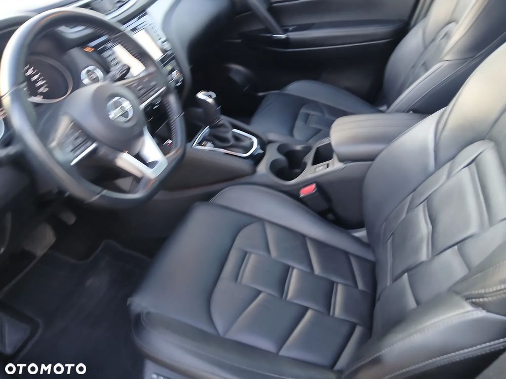 Nissan Qashqai 1.2 DIG-T Xtronic 360 - 18