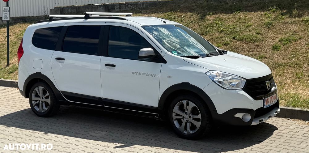 Dacia Lodgy 1.5 dCi 109 CP Stepway - 17