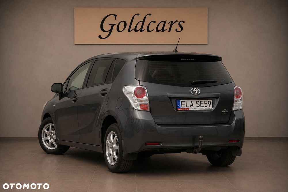 Toyota Verso 2.0 D-4D Travel - 4