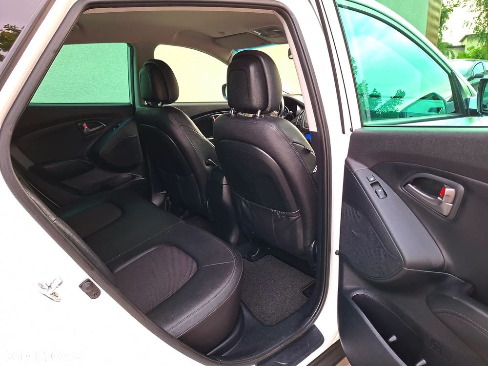 Hyundai ix35 1.6 GDI Premium 2WD - 21
