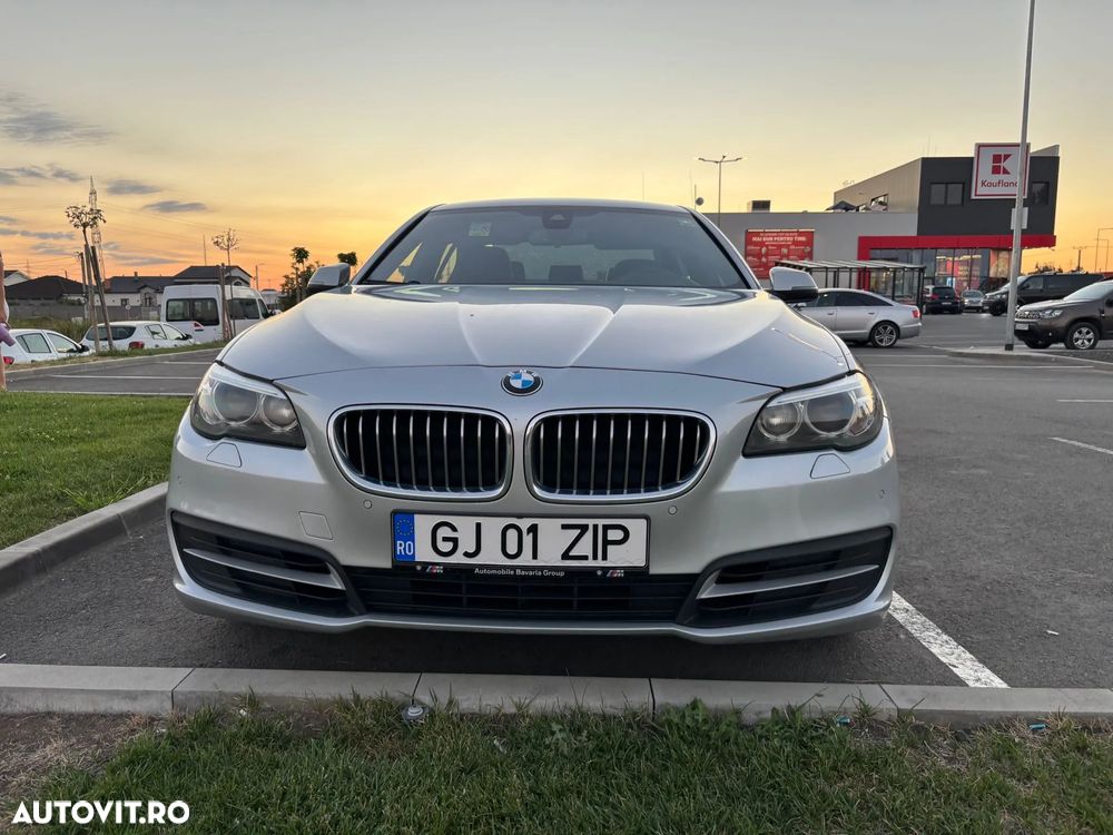 BMW Seria 5 520d xDrive AT - 7