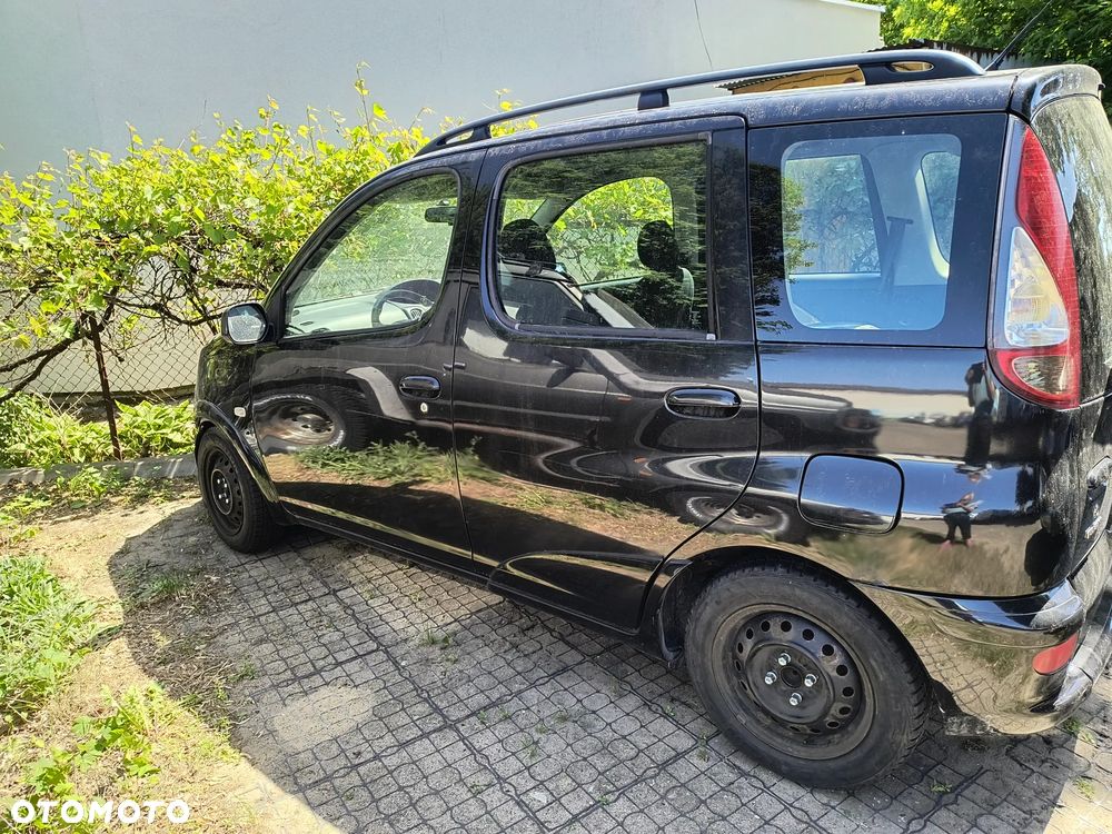 Toyota Yaris Verso 1.3 Sol - 9