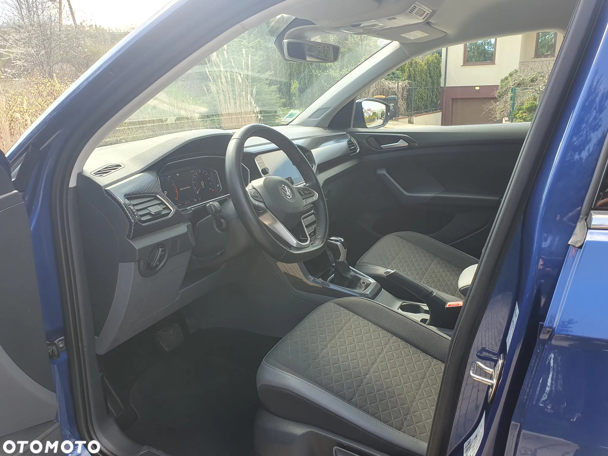 Volkswagen T-Cross - 11