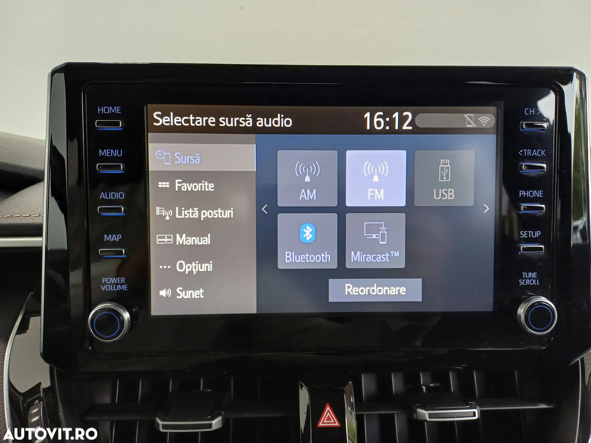 Toyota Corolla 1.8 HSD Exclusive interior Negru - 19