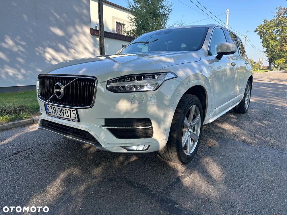 Volvo XC 90 D5 AWD Momentum - 1