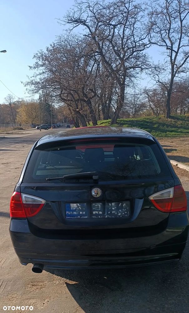 BMW Seria 3 320d DPF Edition Fleet Sport - 14