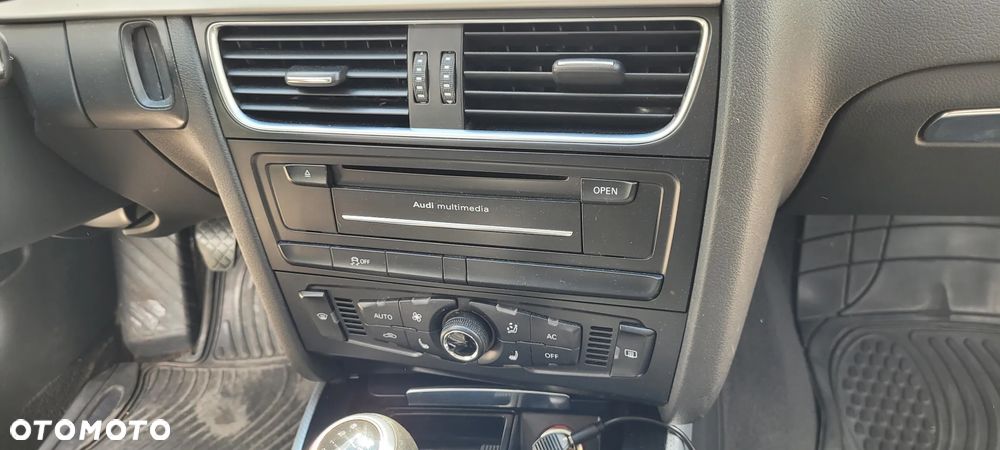 Audi A4 Avant 2.0 TDI - 11