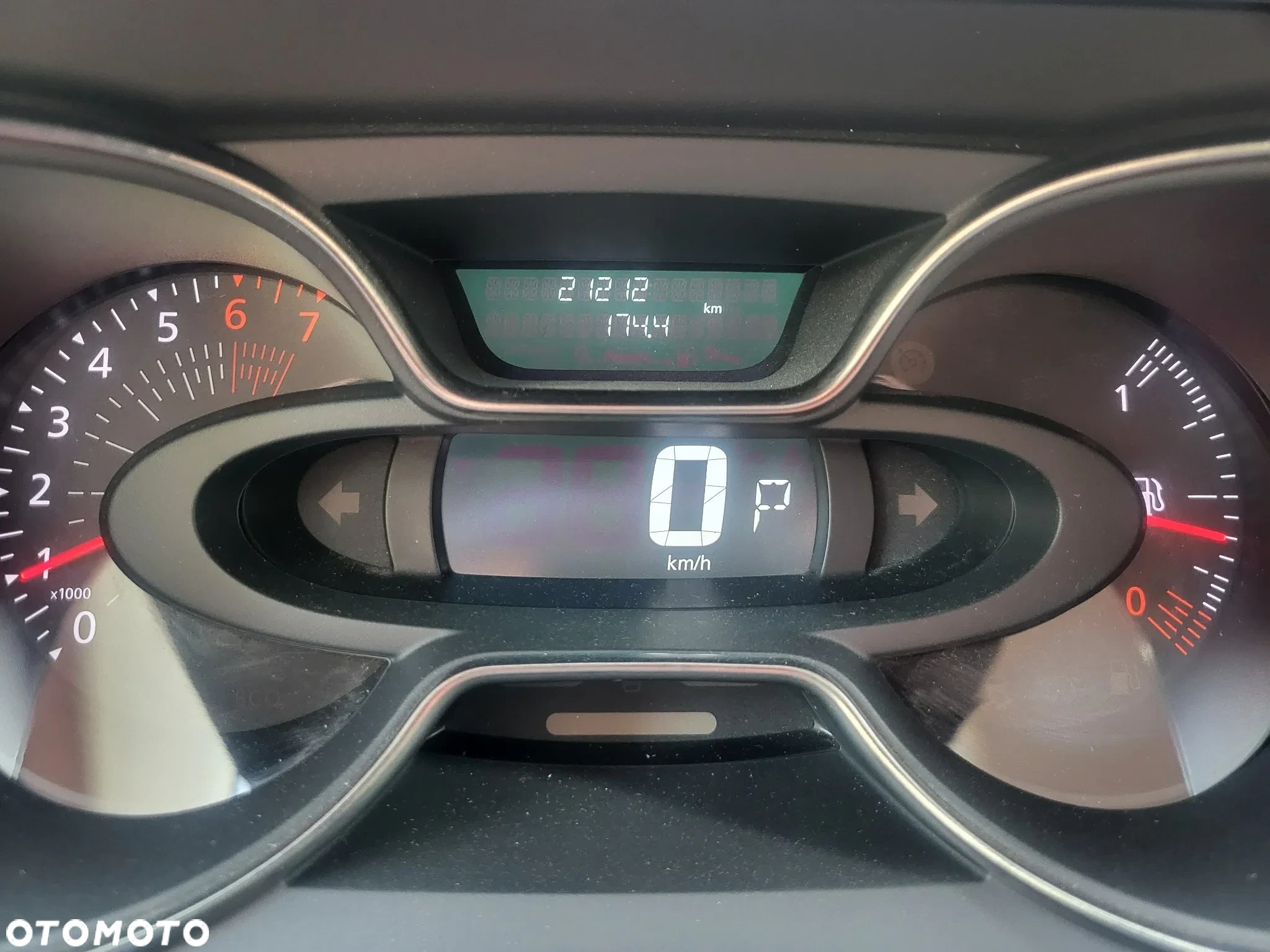 Renault Captur 1.2 Energy TCe Night&Day EDC - 18