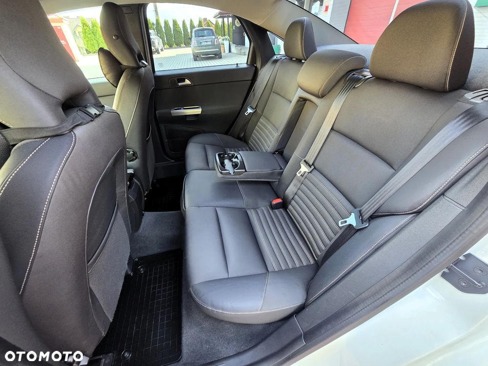 Volvo S40 1.8 Momentum - 31