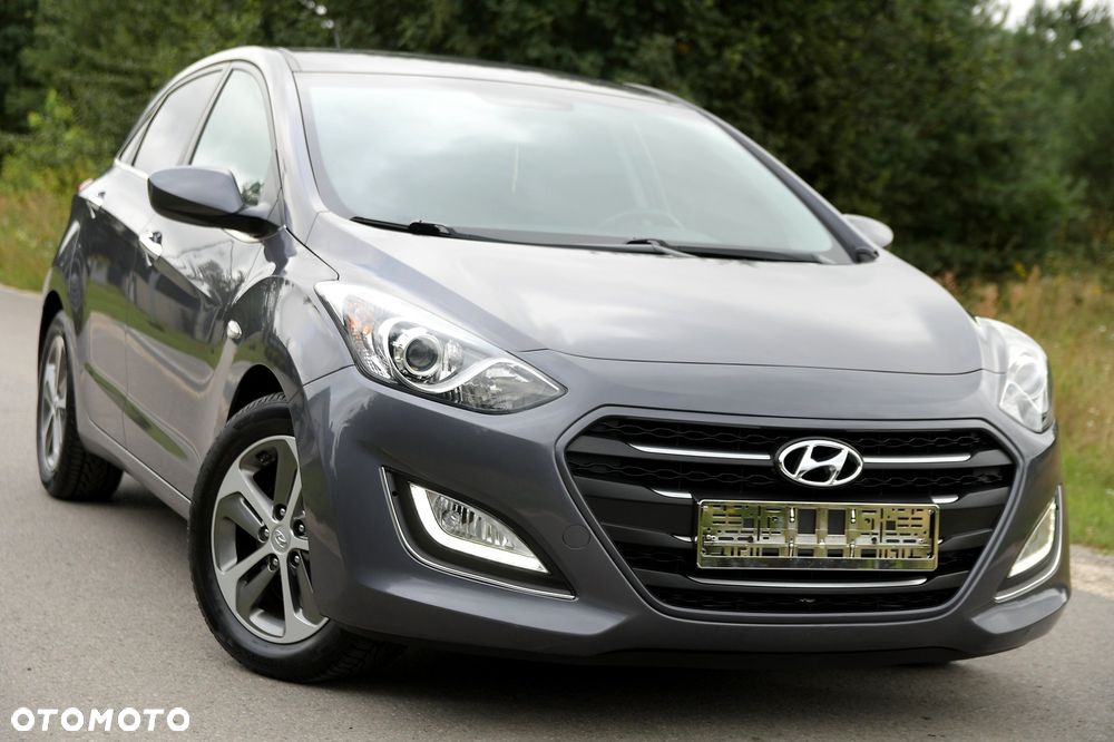 Hyundai i30 blue 1.6 GDI DCT Premium - 3