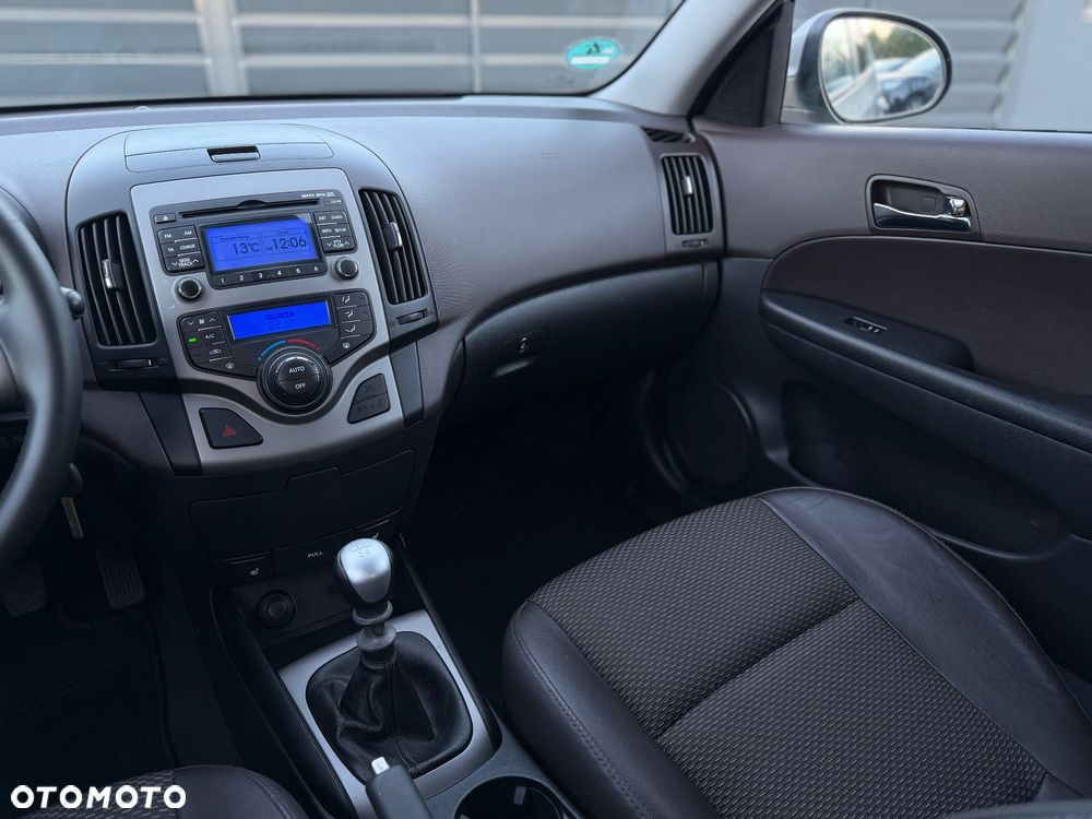 Hyundai i30 1.6 CRDi Premium - 13