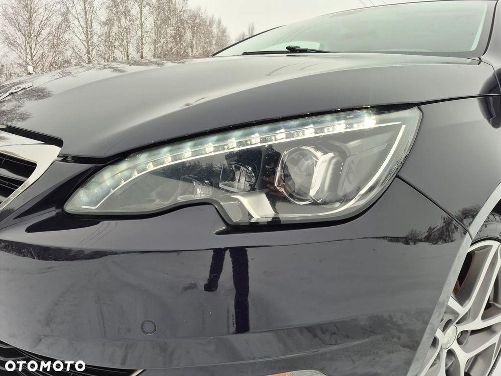 Peugeot 308 155 THP Premium - 33