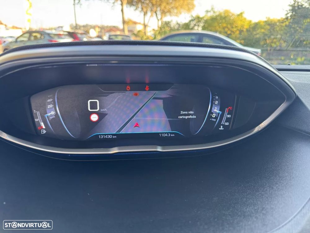 Peugeot 5008 1.6 BlueHDi Allure - 37