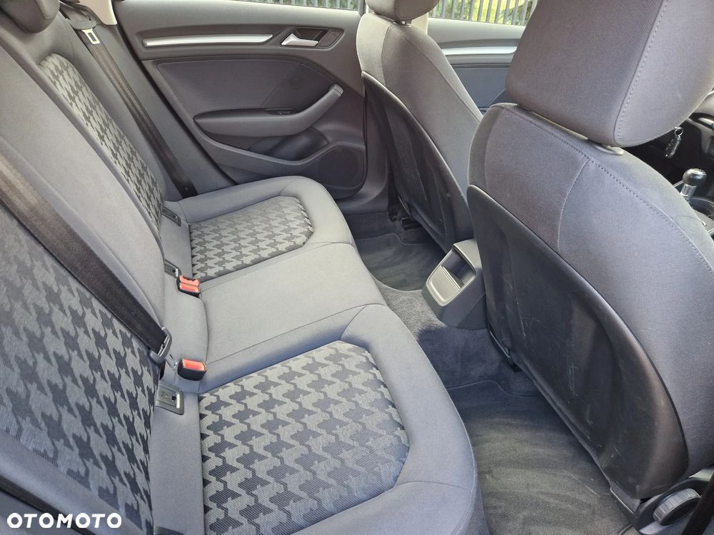 Audi A3 Sportback - 26