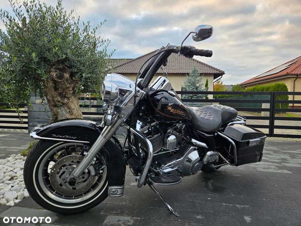 Harley-Davidson Touring Road King - 28