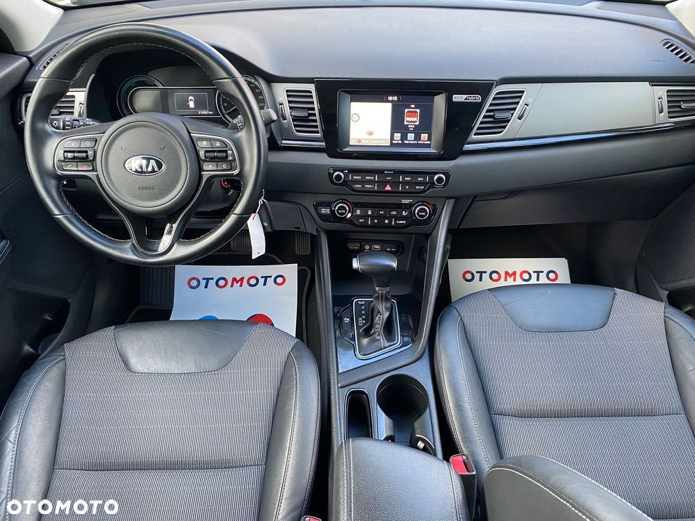 Kia Niro 1.6 GDI Hybrid M - 12