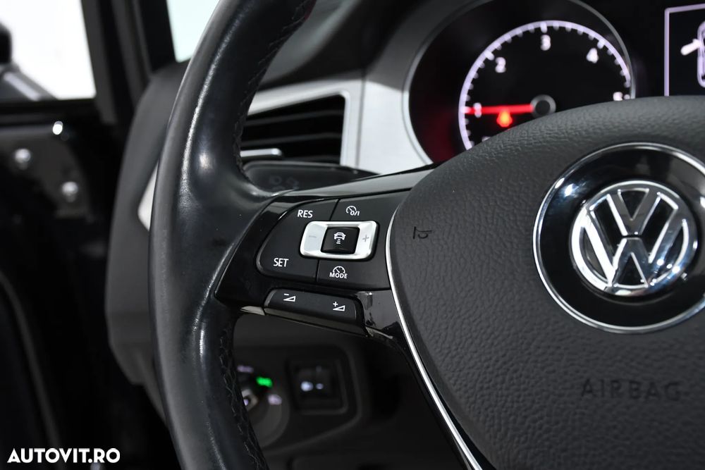 Volkswagen Golf Sportsvan 1.6 TDI BlueMotion Technology Lounge - 27