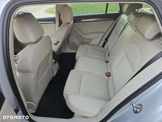 Skoda Superb 2.0 TSI 4x4 Style DSG - 4
