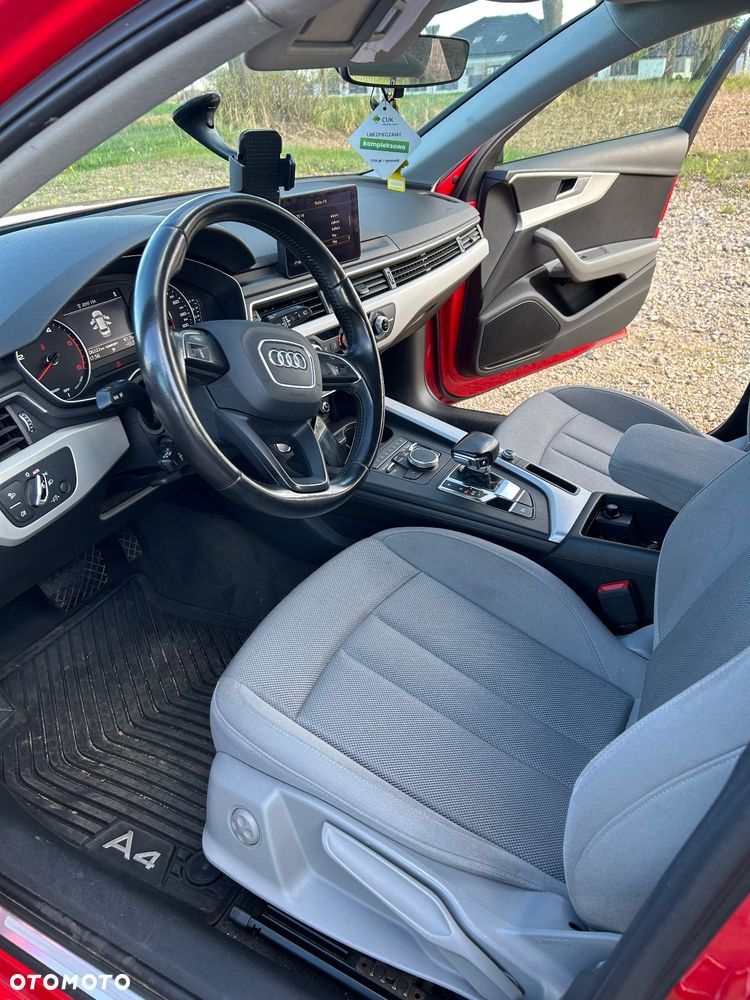 Audi A4 Avant 2.0 TDI Design S tronic - 5