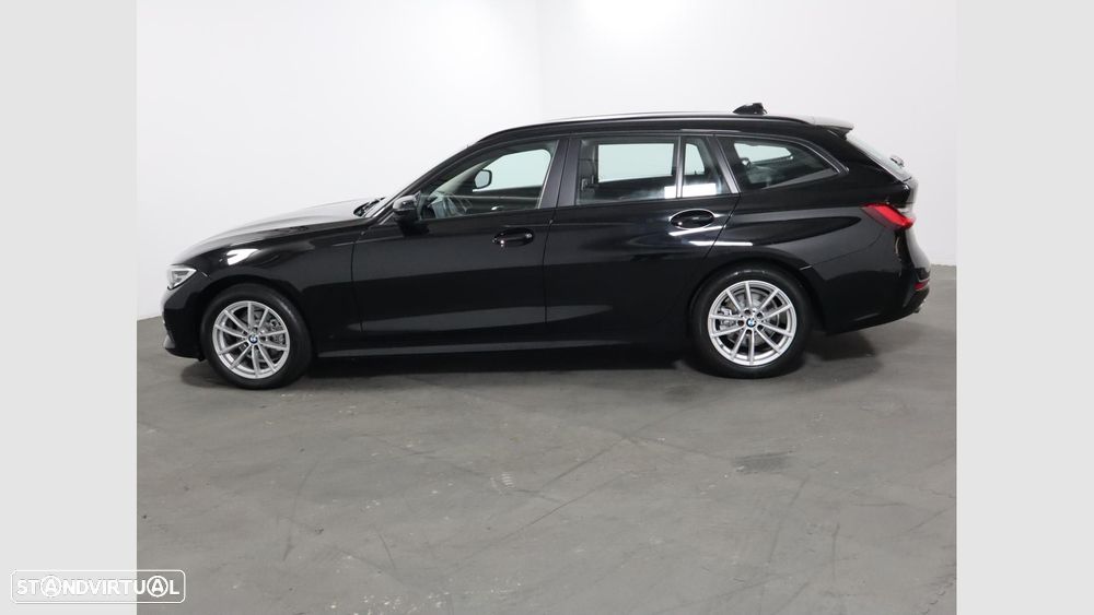 BMW 318 d Touring Advantage - 13