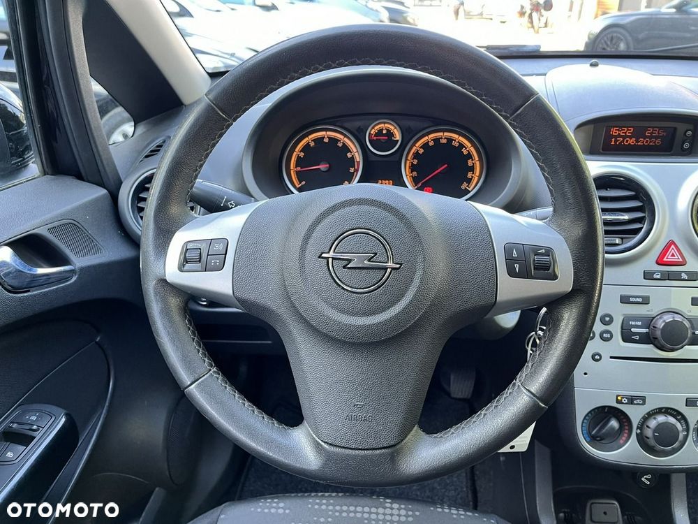 Opel Corsa 1.4 16V Energy - 15