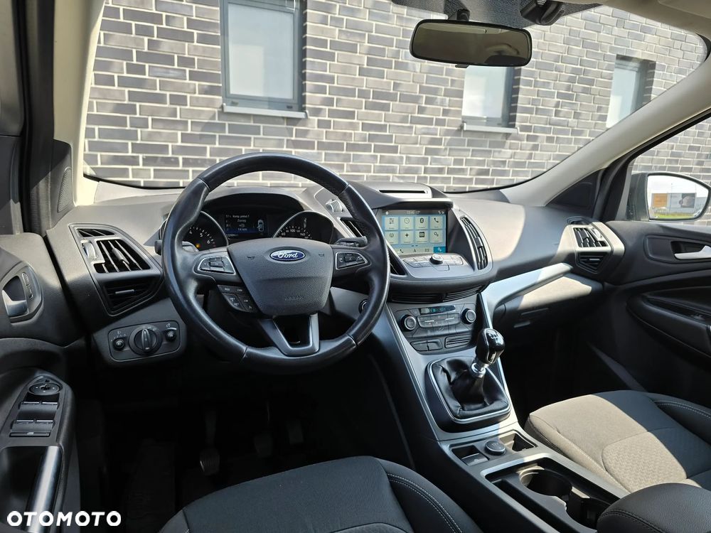 Ford Kuga 1.5 EcoBoost FWD Titanium ASS GPF - 28