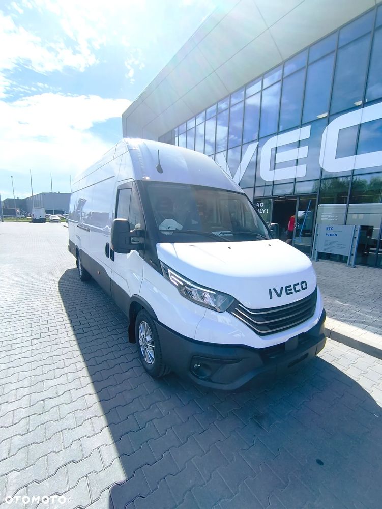 Iveco Daily 35S18HV