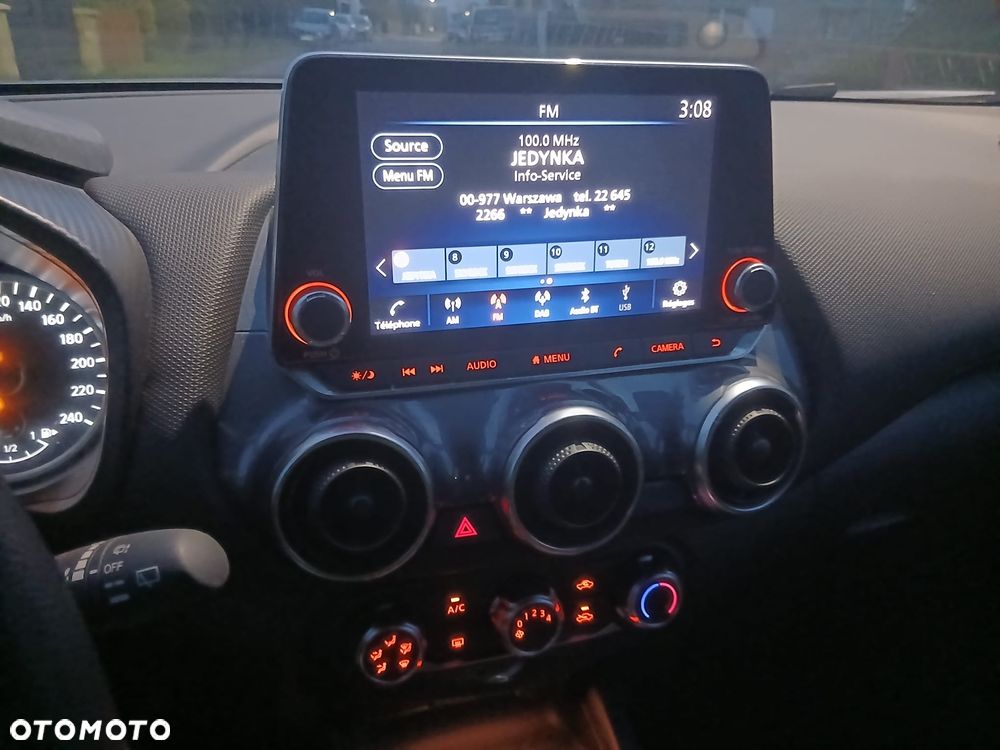 Nissan Juke 1.0 DIG-T N-Connecta - 28