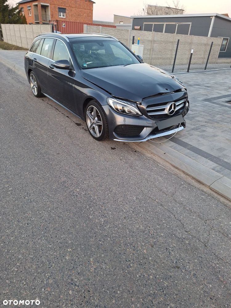 Mercedes-Benz Klasa C 220 (BlueTEC) d 7G-TRONIC AMG Line