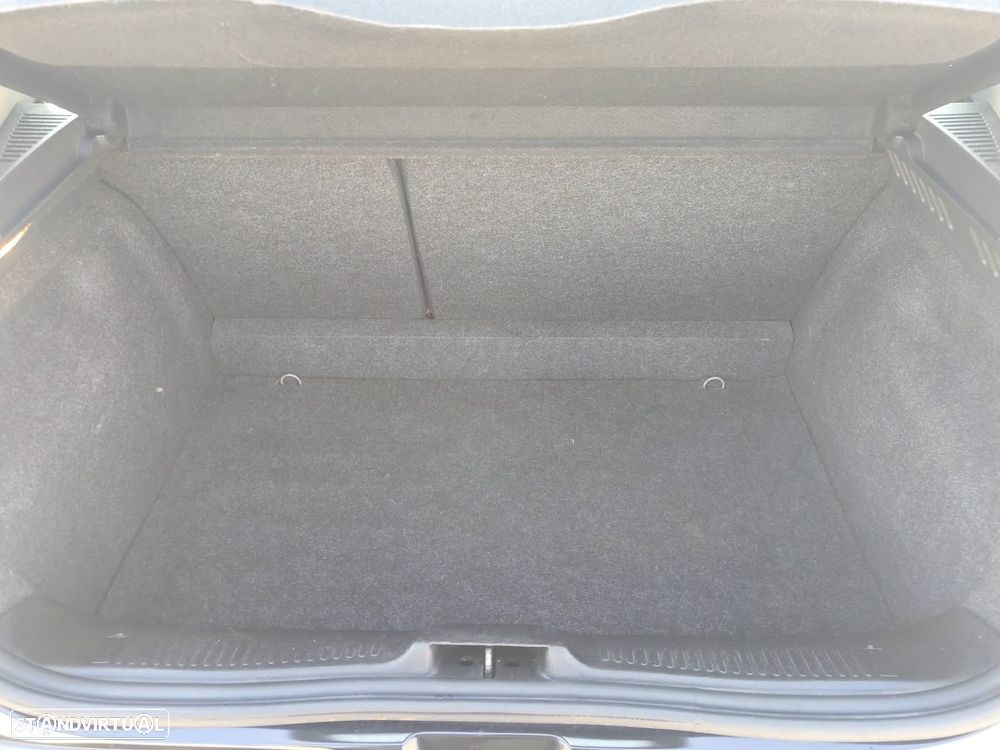 Renault Clio 1.2 16V Luxe - 11
