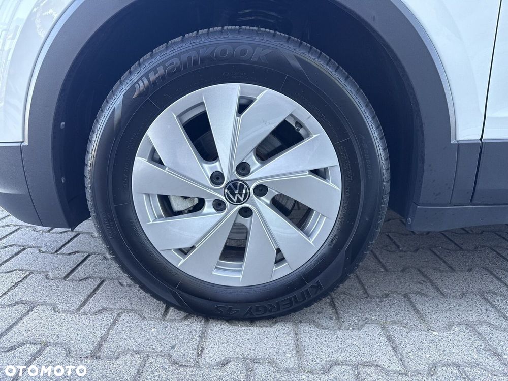 Volkswagen T-Cross 1.0 TSI Life Plus - 35