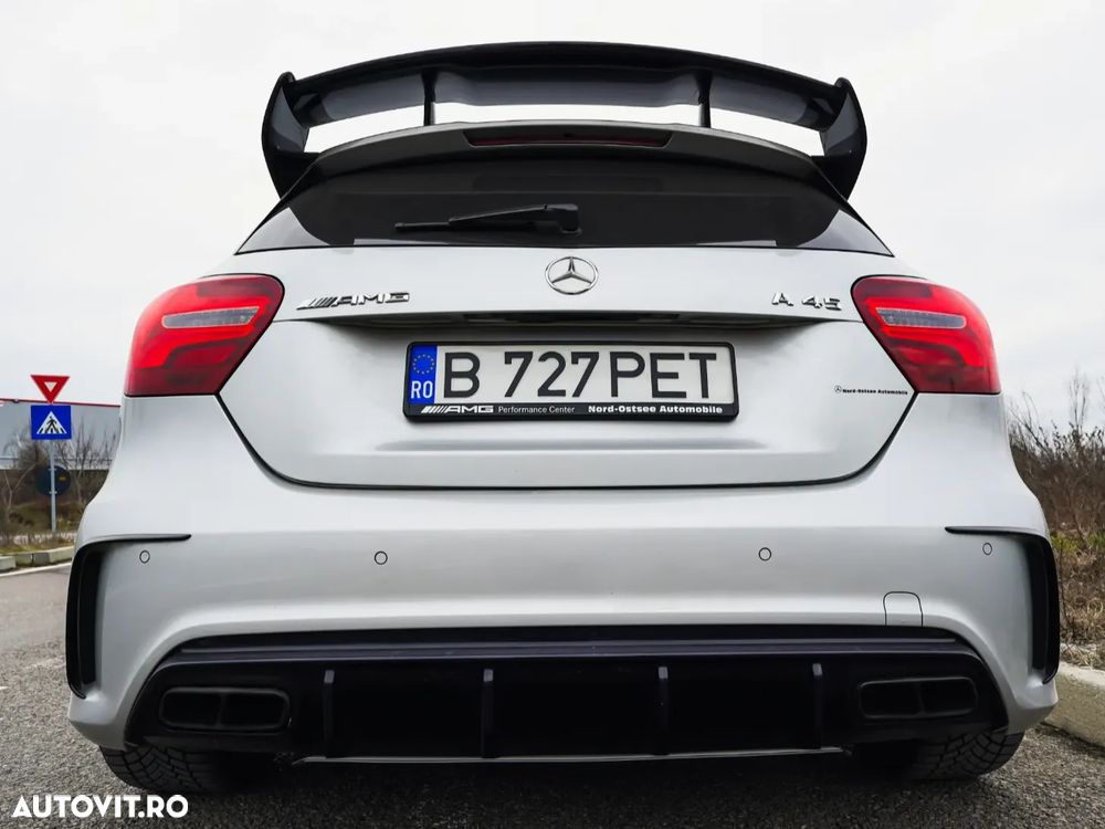 Mercedes-Benz A 45 AMG 4Matic AMG Speedshift 7G-DCT PETRONAS 2015 World Champion Edition - 2