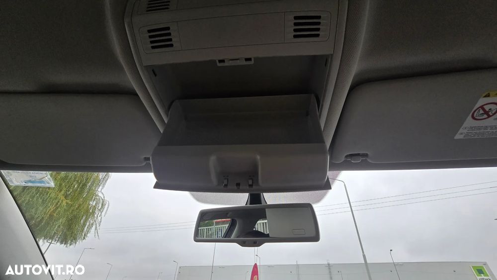 Volkswagen Golf 1.6 TDI DPF BlueMotion Technology Comfortline - 14