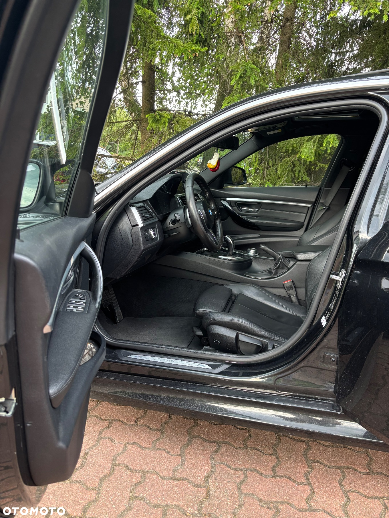 BMW Seria 3 320d Sport-Aut Blue Performance Sport Line - 17