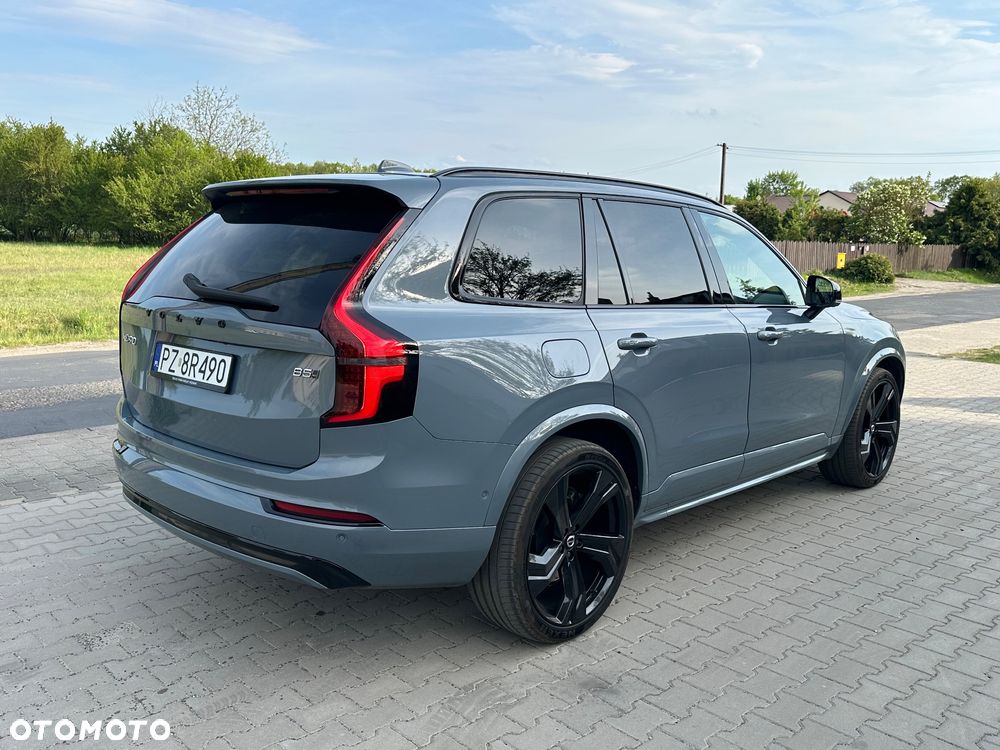 Volvo XC 90 B5 D AWD Ultimate Dark - 3