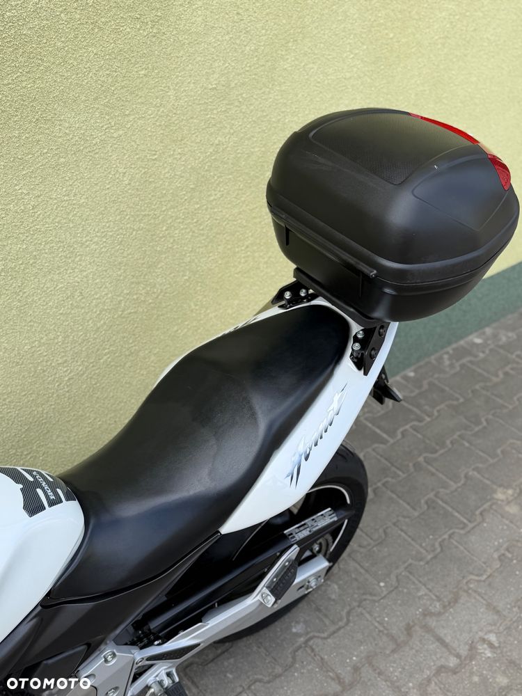 Honda Hornet - 33