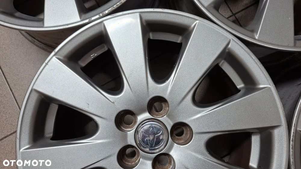 Felgi Aluminiowe 16 Toyota Avensis T25 5x100 ET 45 - 4