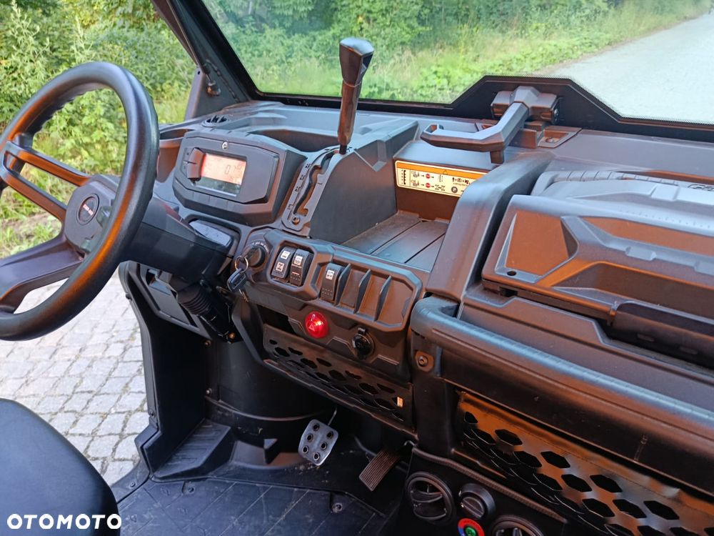 Can-Am Inny - 11